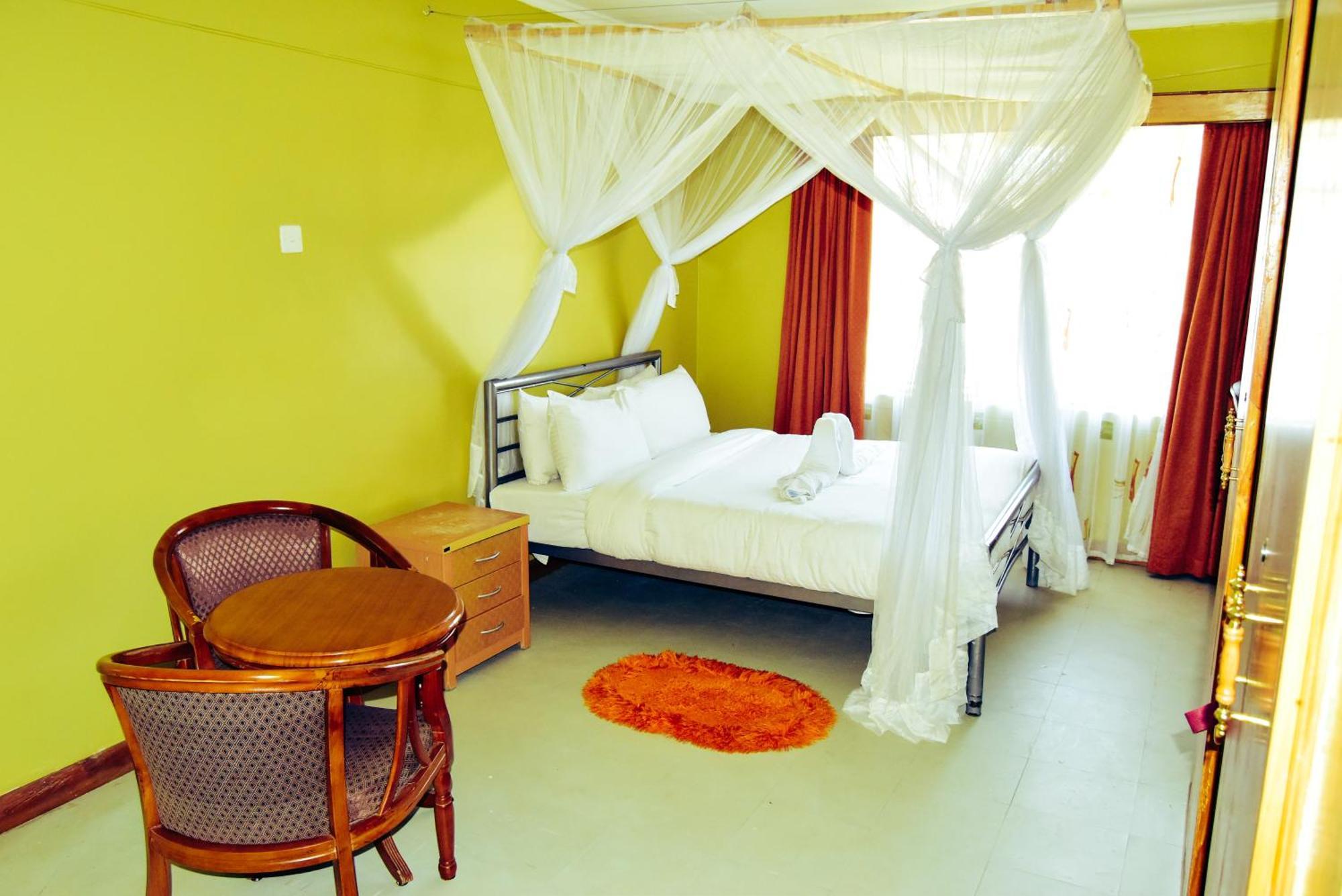 Wagon Wheel Hotel Eldoret Eksteriør bilde