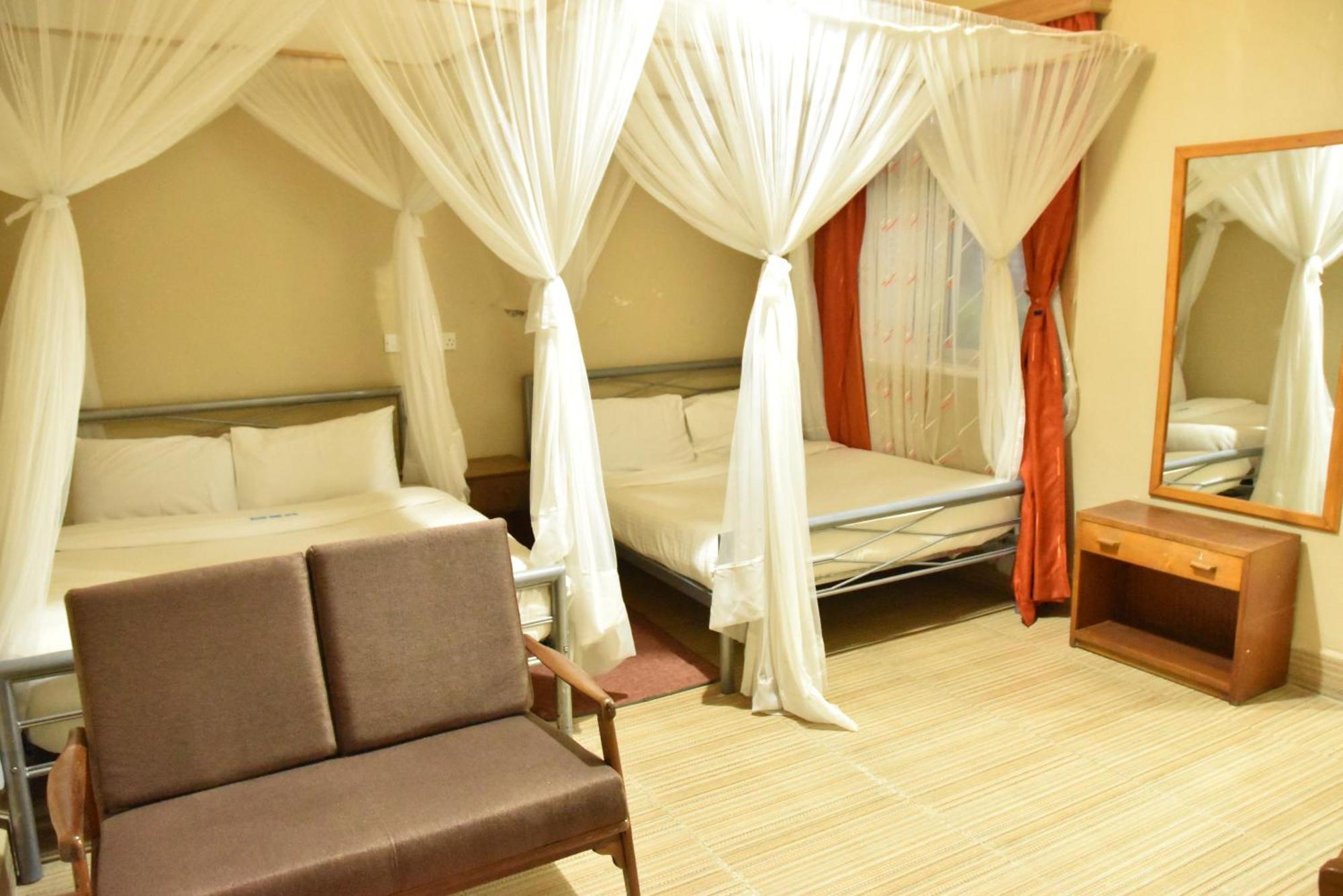 Wagon Wheel Hotel Eldoret Eksteriør bilde