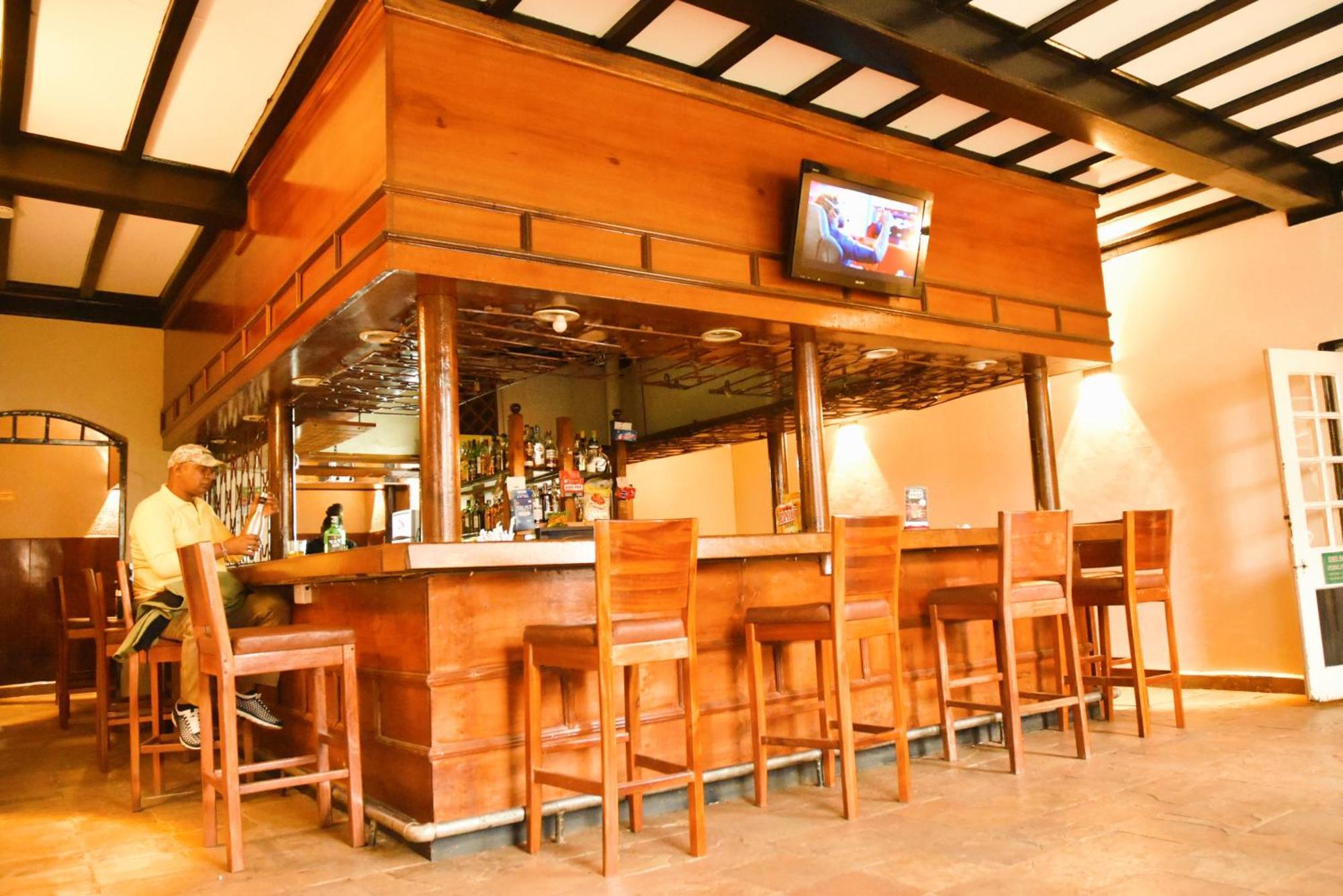Wagon Wheel Hotel Eldoret Eksteriør bilde