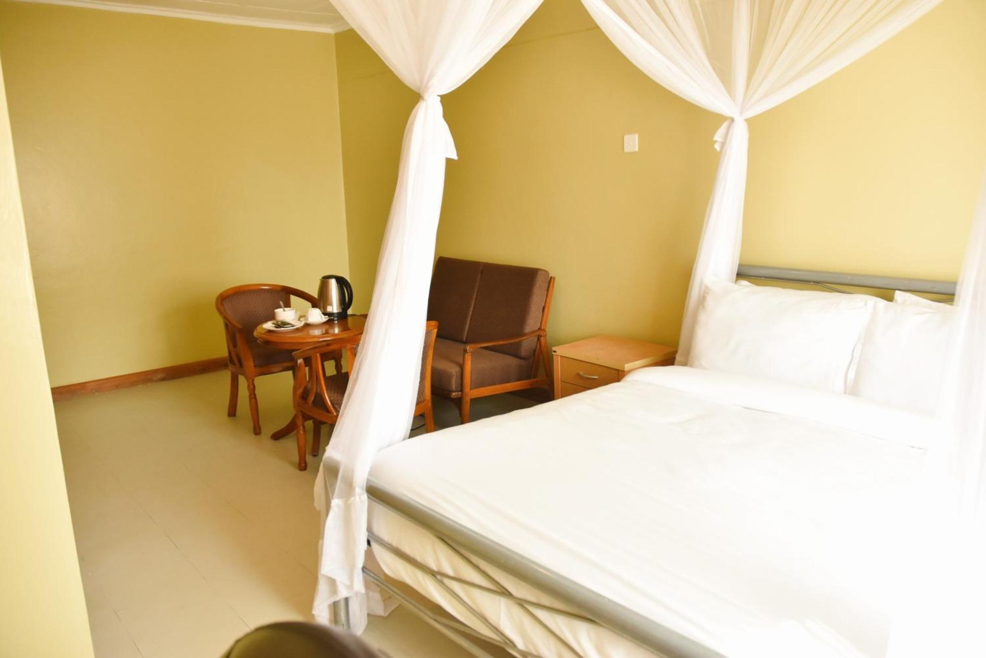 Wagon Wheel Hotel Eldoret Eksteriør bilde