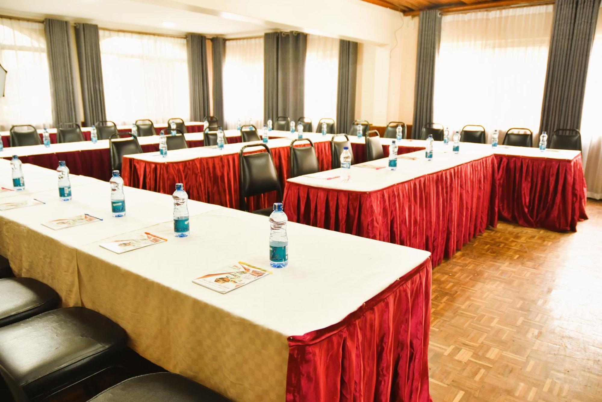 Wagon Wheel Hotel Eldoret Eksteriør bilde